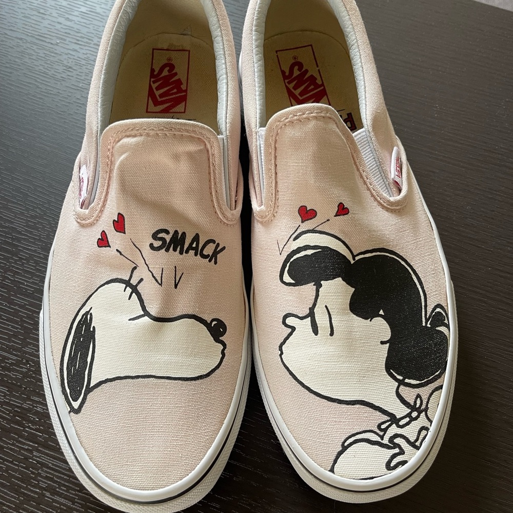 Vans X Peanuts Snoopy Classic slip On Smack Pearl Pink Canvas Sneaker W8.5/M7